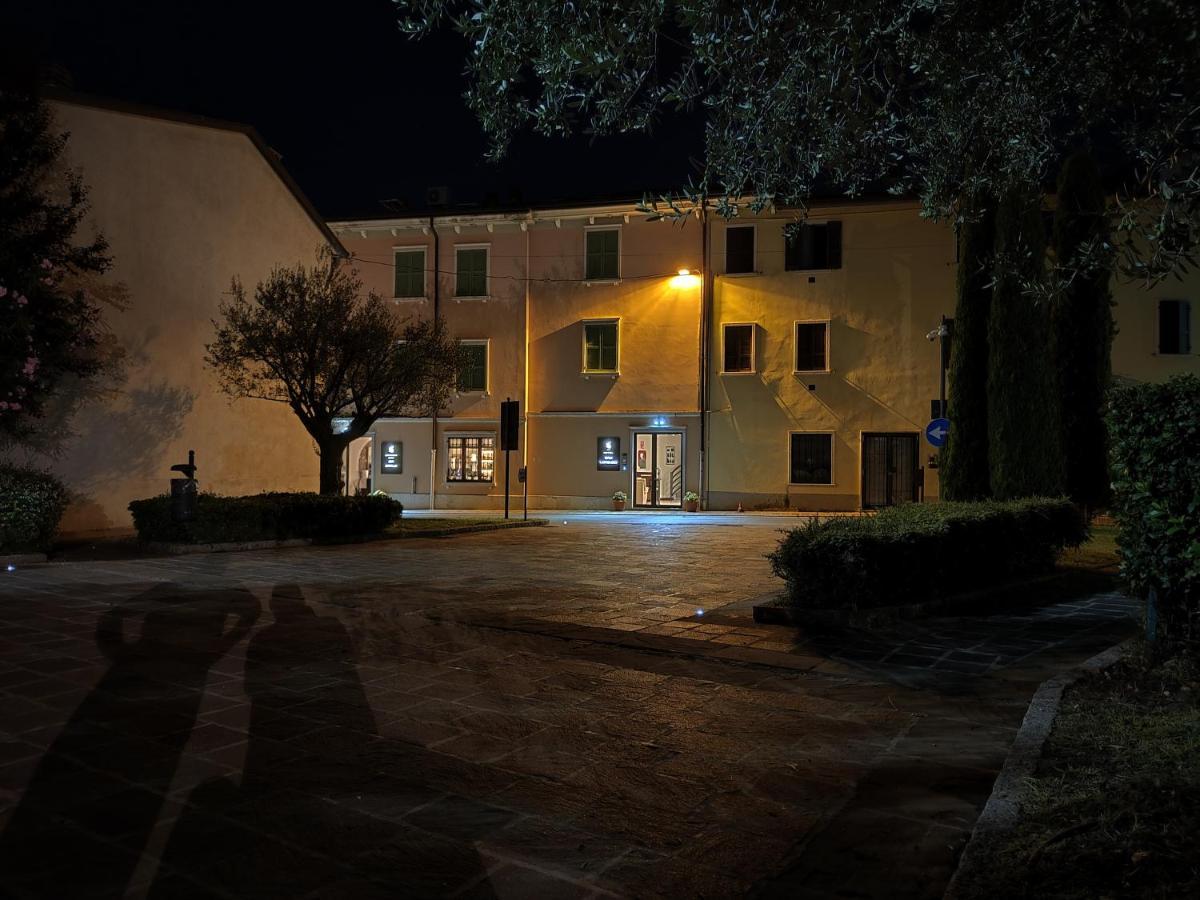 Hotel San Lorenzo Pozzolengo Buitenkant foto