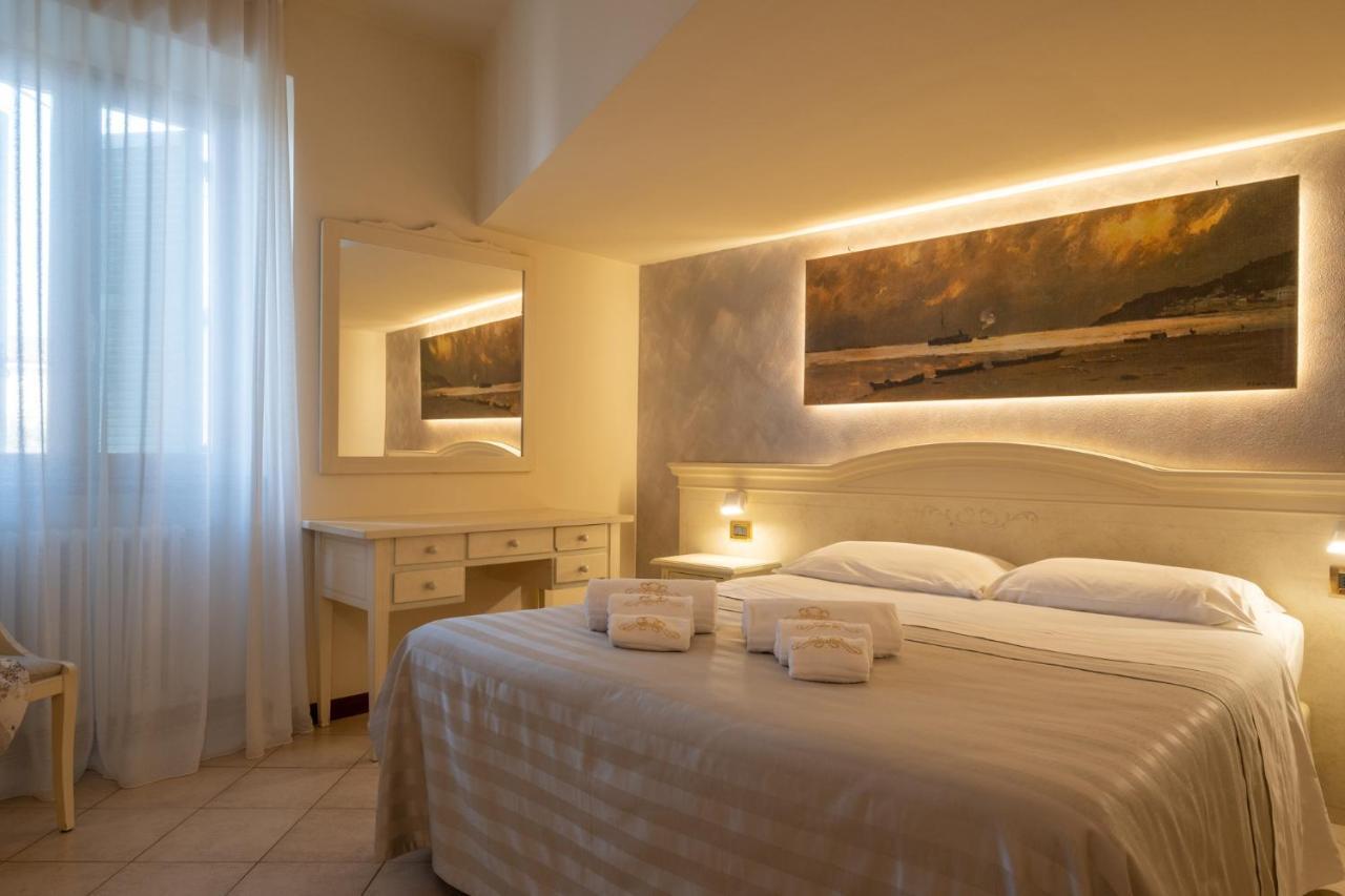 Hotel San Lorenzo Pozzolengo Buitenkant foto