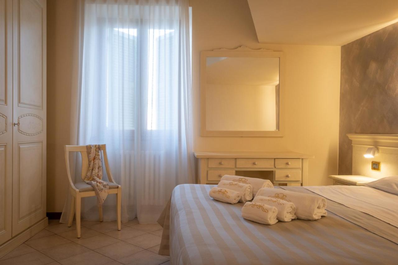 Hotel San Lorenzo Pozzolengo Buitenkant foto