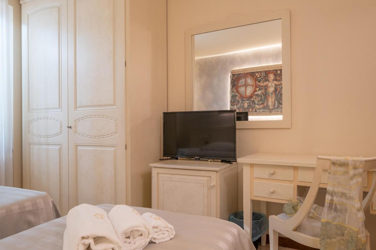 Hotel San Lorenzo Pozzolengo Buitenkant foto
