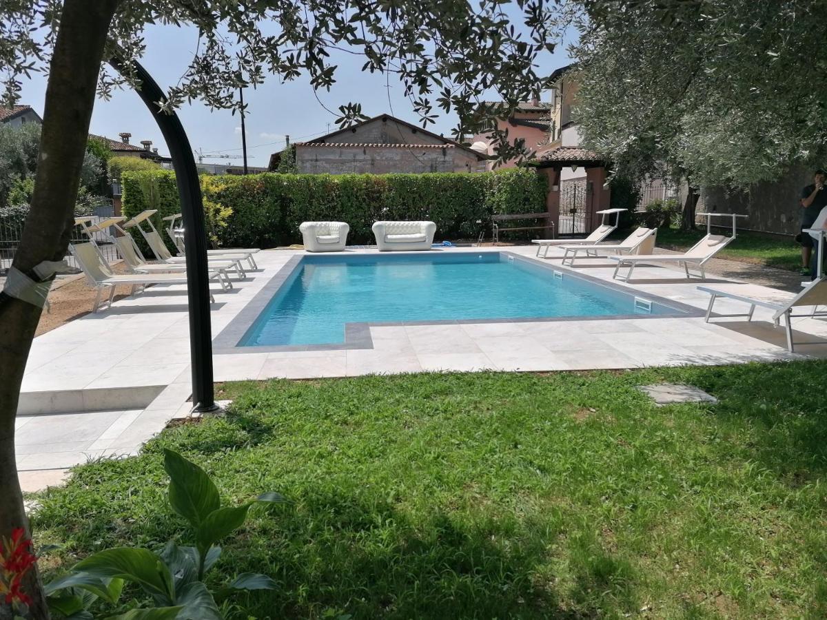 Hotel San Lorenzo Pozzolengo Buitenkant foto