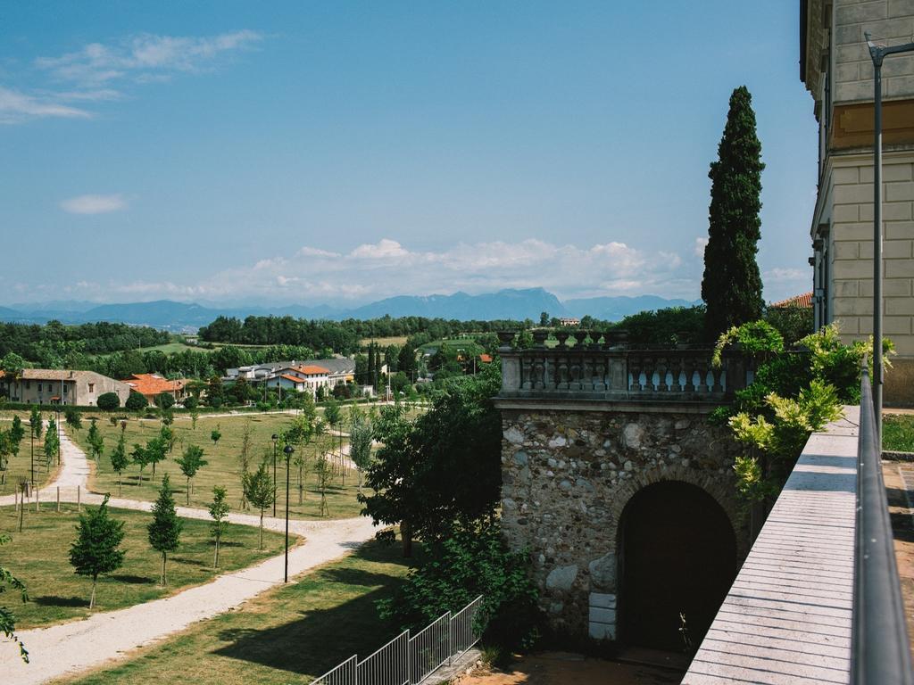 Hotel San Lorenzo Pozzolengo Buitenkant foto